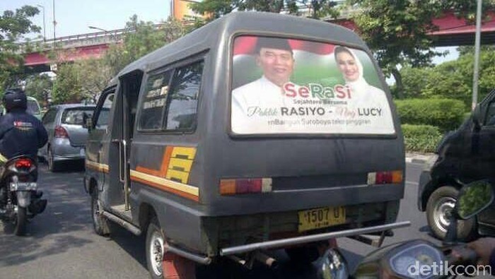 Stiker Penantang Masih Nempel di Angkot, Tim Risma: Dimana Panwaslu?