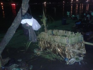 Malam 1 Suro di Ancol: Mandi-mandi, Bagi-bagi Makanan, Sampai Buang Bra