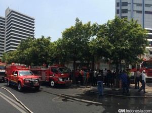 Pertokoan dan Resto di Sarinah Thamrin Tutup Sementara dan Dijaga Polisi