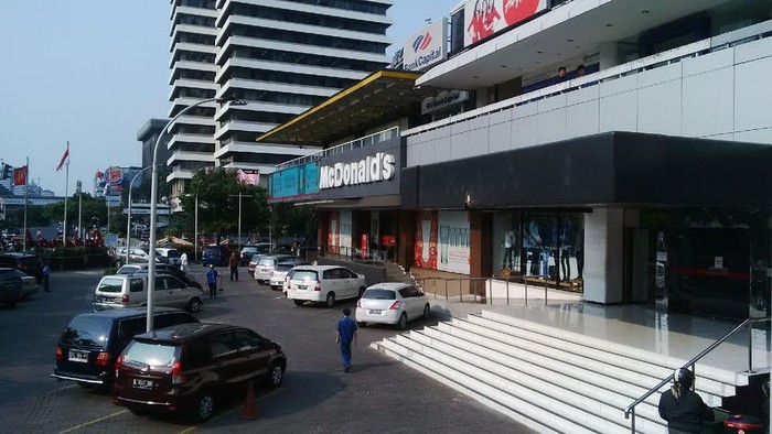 Usai Kebakaran, Pertokoan di Lantai Dasar Gedung Sarinah Thamrin Kembali Buka