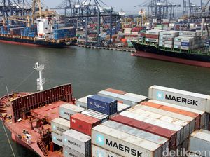 Mengenal Perdagangan Internasional: Manfaat, Faktor Pendorong, dan Teorinya