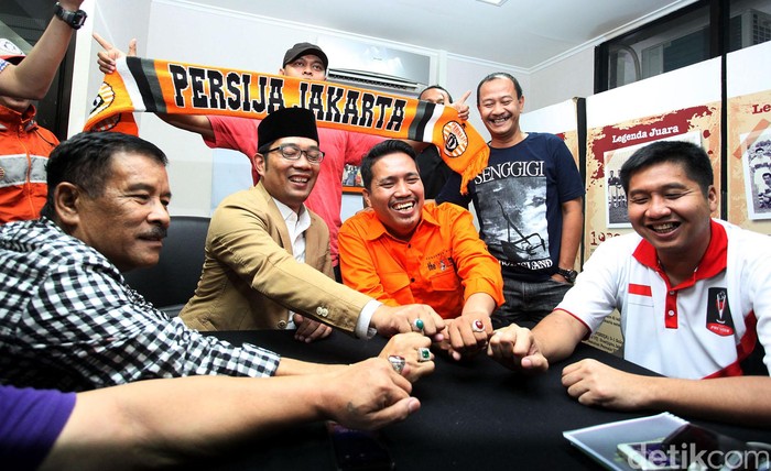 Pesan Ridwan Kamil ke Bobotoh yang Nobar di Taman dan Alun-alun Bandung