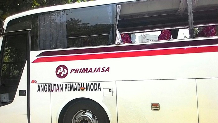 Bus Primajasa Dilempar Batu (Persib vs Sriwijaya)