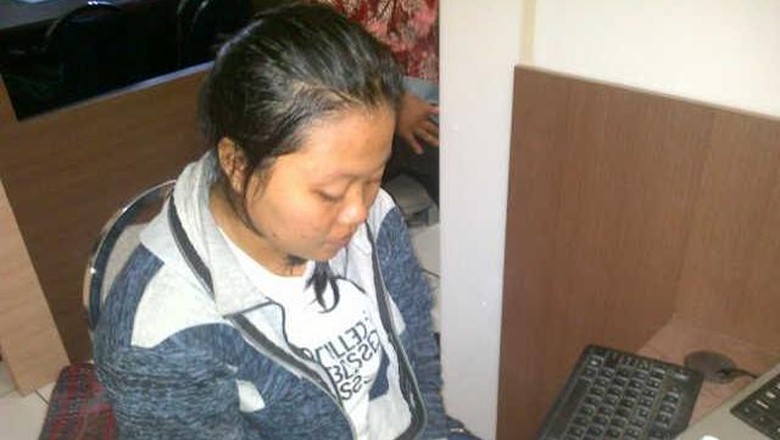 Cerita Mahasiswi di Jember Soal Fotonya di Facebook yang Santap Kucing Hutan Cerita Mahasiswi di Jember Soal Fotonya di Facebook yang Santap Kucing Hutan