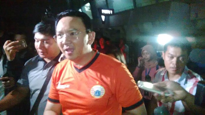 Piala Presiden Usai, Ahok: Sampah Cepat Dibersihkan, Tinggal Bau Kencing