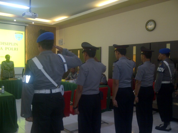 Eks Kapolsek dan 2 Anggota Divonis Teguran, Mutasi hingga Disel 21 Hari