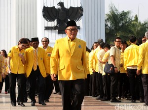 Tolak Tim Transisi Golkar, Kubu Ical Ingatkan Soal Deal di Depan JK