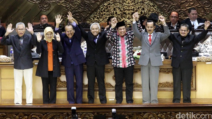 Mengenal Kolonel (Purn) Joko, Pimpinan KY yang Suka Seterika Baju Sendiri