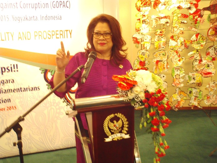 Dewie Yasin Limpo Diduga Terima Suap untuk Amankan Proyek PLTU