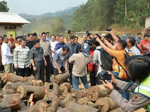 Ketua DPR Minta Negara Pulihkan Kawasan Pertambangan Ilegal di Pongkor
