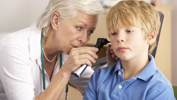 Kenali Microtia, Kelainan Bawaan yang Bikin Telinga Seperti Mengerut