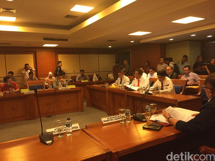 Pansus Pelindo II DPR Rapat dengan PPATK, BPK dan Kejagung Hari ini