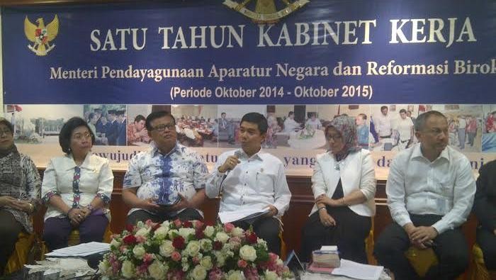 Setahun Menjabat, Apa Saja Prestasi MenPAN RB?