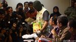 Uang Suap Dibawa Lari: Ke Hutan Sampai Dimasukkan Toilet