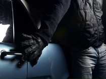 Aksi Culas Pria Kuningan Gadaikan Mobil Rental untuk Kebutuhan Pribadi