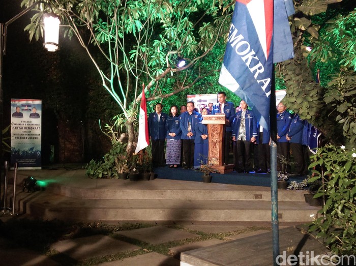 Setahun Jokowi-JK, Demokrat Ingatkan Janji yang Sulit Dipenuhi