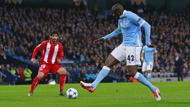 Yaya Toure dikabarkan bersedia gabung Manchester United.