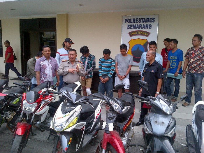 Dalam Setahun, Komplotan Pemuda ini Curi Motor di 27 Lokasi