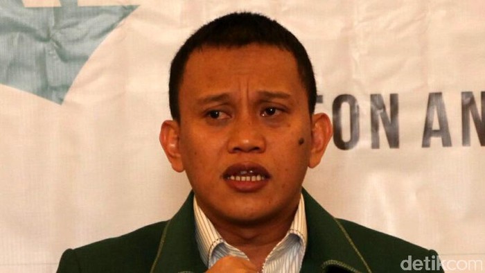 Sekjen PKB Abdul Kadir Karding saat menghadiri pelatihan media sosial bagi kader PKB di Jakarta, Rabu (30/9/2015). Agung Pambudhy/detikcom.