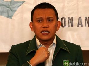 Tim Jokowi: Ketua Kadin-Hipmi Gabung Tak Berkaitan dengan Logistik
