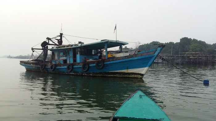 Anggota Polisi Hilang di Laut saat Tangkap Kapal Asing Pencuri Ikan