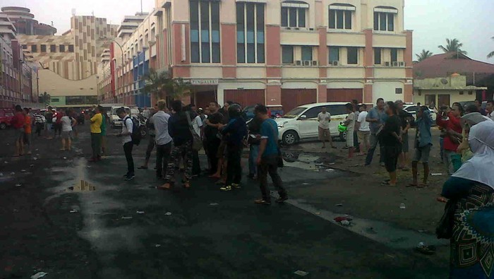 Cari Penyebab Kebakaran Maut, Polisi Gelar Olah TKP di Inul Vizta Manado