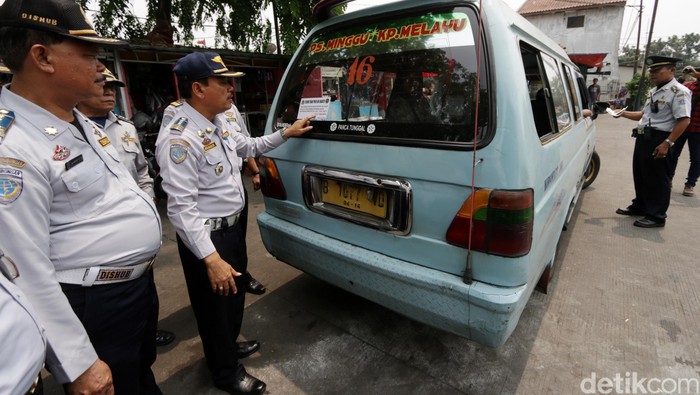 Dishubtrans DKI Janji Bakal Naikkan Gaji Pegawai Tidak Tetap Setingkat UMP