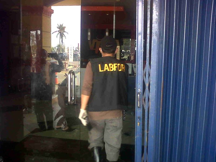 Olah TKP Kebakaran Inul Vizta Manado, Polisi Sisir Lantai 2