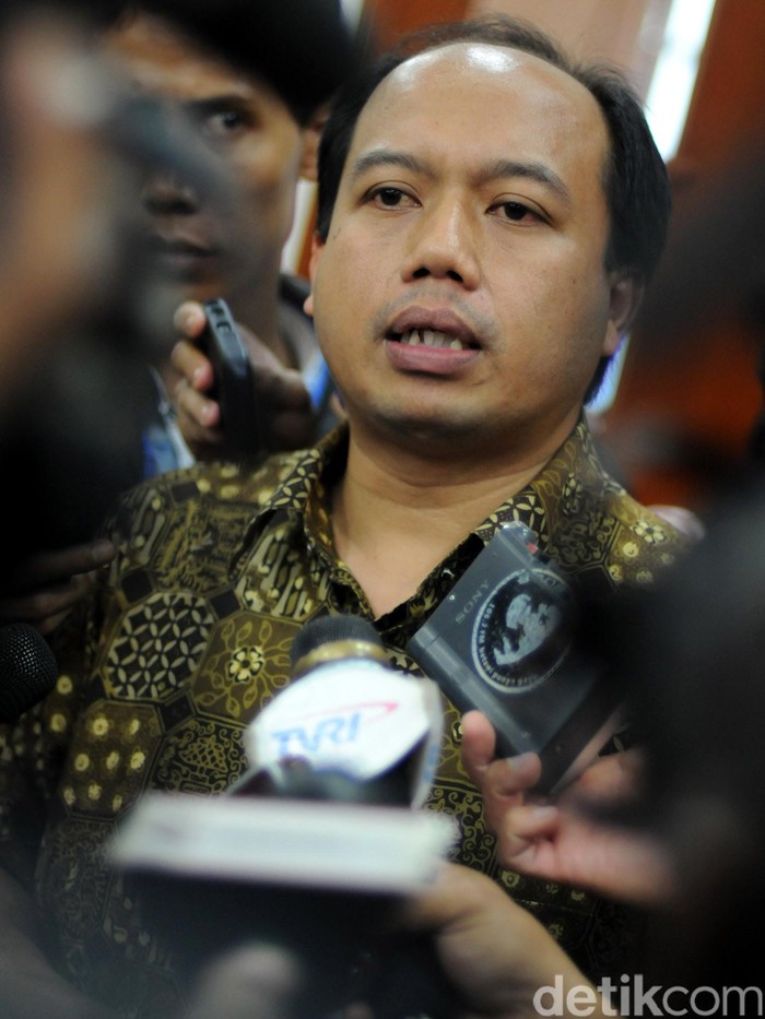 BNPB: 593 Rumah Rusak Berat Akibat Banjir Bima