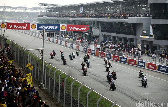 Moto GP di Sirkuit Sepang, Malaysia, Minggu (25/10/2015). Agung Pambudhy/Detikcom.