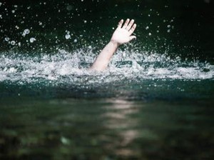 Warga Surabaya Tewas Tenggelam di Banyu Anjlok