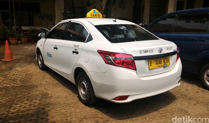 Penembak Taksi Express di Mampang Mengaku Aparat