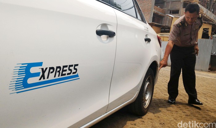 Laba Taksi Express Anjlok 46% Jadi Rp 32 M