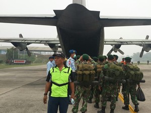 Kostrad dari Jakarta Ikut Padamkan Titik Api di Sumsel