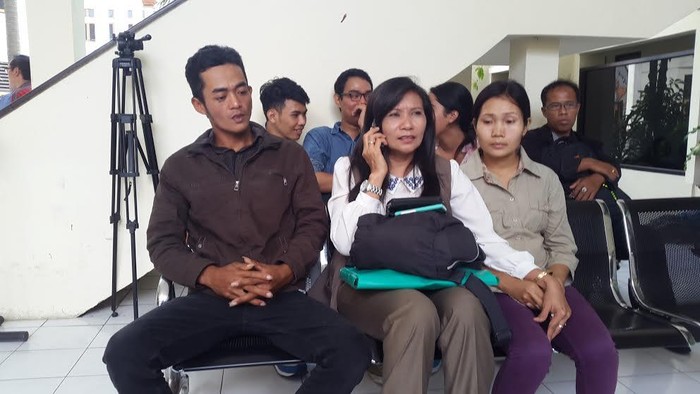 Orangtua Engeline: Kami Janji Kendalikan Emosi dan Ingin Keadilan