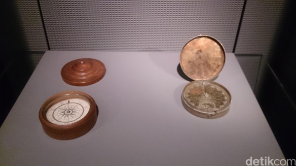 Hanya akibat corona, museum itu pun harus ditutup untuk sementara waktu hingga pemberitahuan lebih lanjut. Kabar baiknya, kini museum itu bisa diakses secara virtual (Fajar Pratama/detikcom) Hanya akibat corona, museum itu pun harus ditutup untuk sementara waktu hingga pemberitahuan lebih lanjut. Kabar baiknya, kini museum itu bisa diakses secara virtual (Fajar Pratama/detikcom)