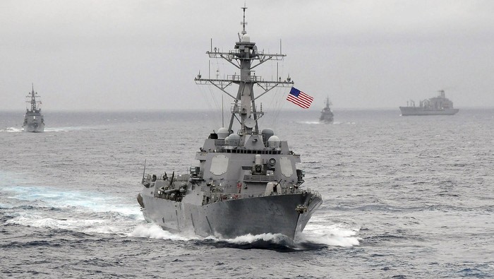 The US Navy guided-missile destroyer USS Lassen sails in the Pacific Ocean in a November 2009 photo provided by the U.S. Navy. The U.S. Navy sent a guided-missile destroyer within 12 nautical miles of artificial islands built by China in the South China Sea on October 27, 2015, a U.S. defense official said, in a challenge to Chinas territorial claims in the area. The official said the USS Lassen was sailing near Subi and Mischief reefs in the Spratly archipelago, features that were submerged at high tide before China began a massive dredging project to turn them into islands in 2014.  REUTERS/US Navy/CPO John Hageman/Handout via Reuters ATTENTION EDITORS - FOR EDITORIAL USE ONLY. NOT FOR SALE FOR MARKETING OR ADVERTISING CAMPAIGNS. THIS IMAGE HAS BEEN SUPPLIED BY A THIRD PARTY. IT IS DISTRIBUTED, EXACTLY AS RECEIVED BY REUTERS, AS A SERVICE TO CLIENTS      TPX IMAGES OF THE DAY