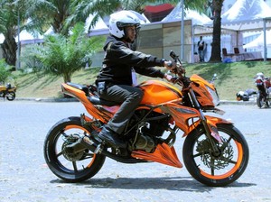 Modifikator Muda Makassar Berkarya di HMC 2015