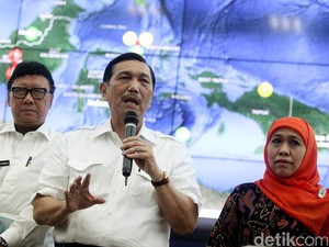 DPR Bentuk Pansus Karhutla, Luhut Fokus Penanganan Korban Asap