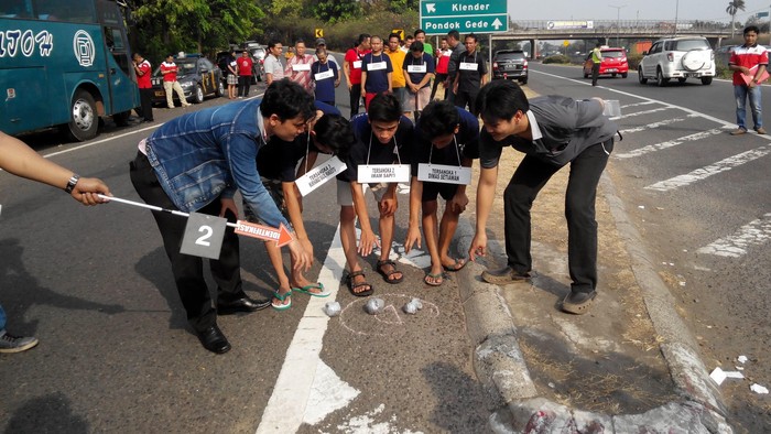 2 Tersangka Perusakan Mobil Kapolres Jaktim Masih di Bawah Umur