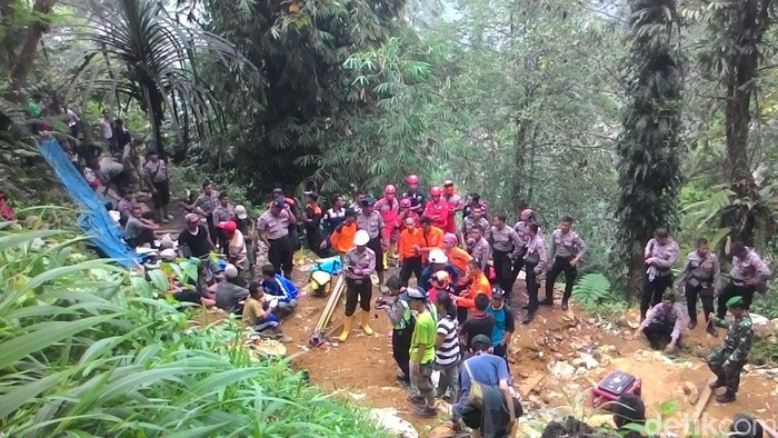 Operasi Pencarian Korban Longsor di Gunung Pongkor Resmi Dihentikan