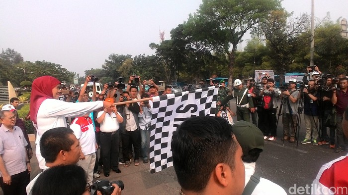 Parade Kebangsaan, Mensos Lepas Konvoi 1.000 Kendaraan di TMP Kalibata