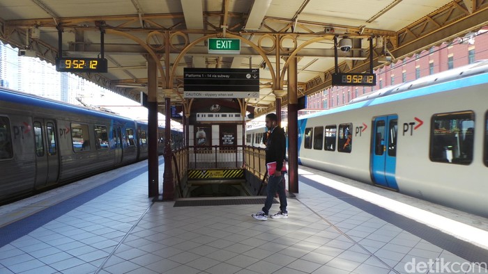 Berapa Warga yang Pindah dari Kendaraan Pribadi di Melbourne?