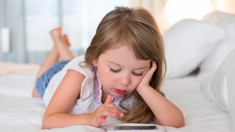 Cara mengatasi anak kecanduan Youtube/ Foto: thinkstock Cara mengatasi anak kecanduan Youtube/ Foto: thinkstock