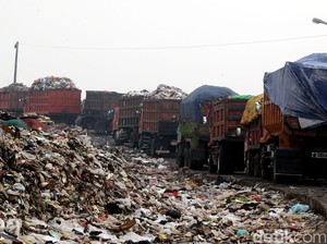 Kepala Dinas Kebersihan DKI Ajak Pengadang Truk Sampah di Cileungsi Musyawarah