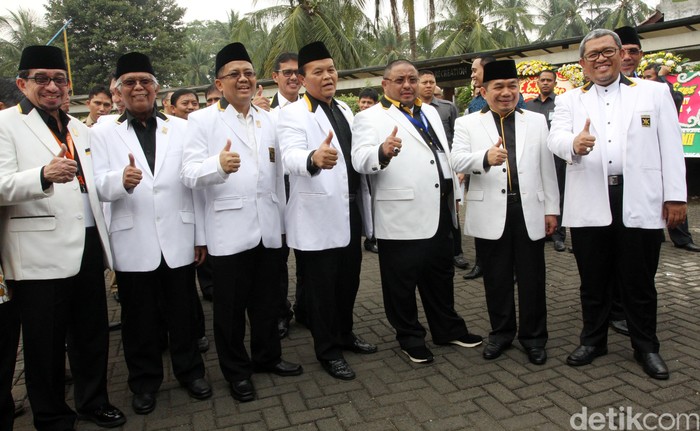 PKS Tuntut Ketegasan Sikap PAN di KMP