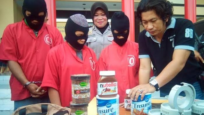 Komplotan Spesialis Pencuri Susu Diringkus