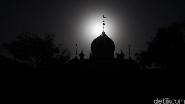 Masjid Baiturahman: Berdiri 1612, Dibakar Belanda, Jadi Ikon Aceh