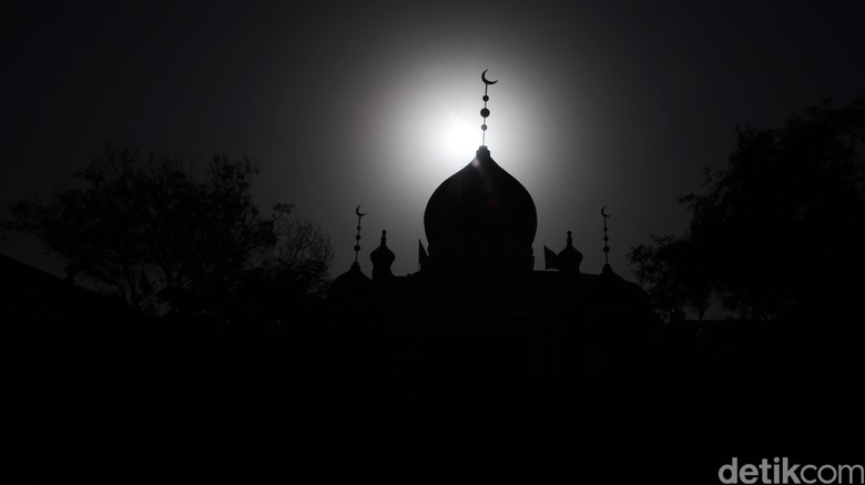 Sekum Addiniyah: Ada yang Fitnah Pengurus Masjid di DKI soal Aksi 22 Mei Sekum Addiniyah: Ada yang Fitnah Pengurus Masjid di DKI soal Aksi 22 Mei