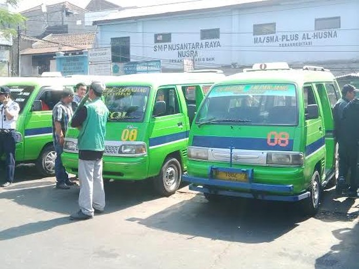 Pesan Ridwan Kamil untuk Sopir 08: Senyum Sapa Salam